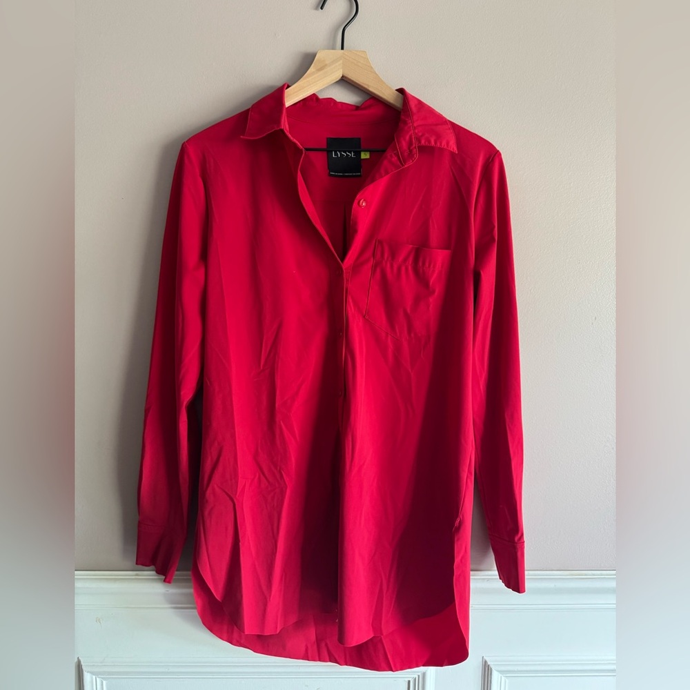Red Button Down Long Length Long Sleeve Shirt Raw Cut Hem Womens Size Small